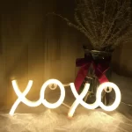 LED Neon Sign For Wedding Decoration XOXO Love Neon Strip Lights Garden Home Bedroom Wall Decor Neon Party Sign Gift Night Light