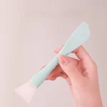 1Pcs Silicone Facial Mask Brush Soft Head with Scraper Integrated Dual-use Mud Film Brush DIY Film Adjusting Beauty Tool Beauty